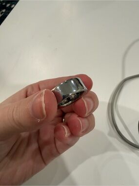 Oura Silver Smart Ring - Polished Metal Finish